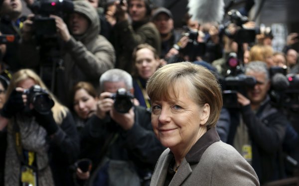 Europski čelnici, uključujući njemačku kancelarku Angelu Merkel i francuskog predsjednika Emmanuela Macrona, odlučni su u tome da se ne popušta Britancima jer bi to moglo inspirirati i druge države da napuste blok.