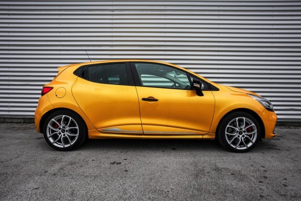 Renault Clio RS06