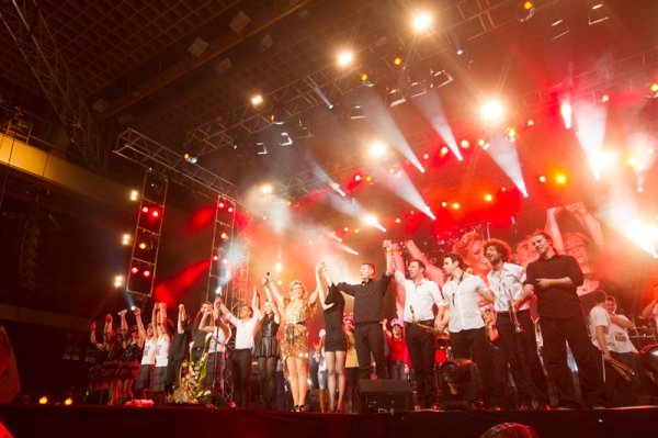 Lepa Brena u Novom Sadu (1)