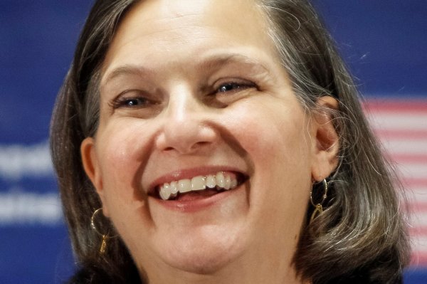 Victoria Nuland 2014. je u Dubrovniku, kao pomoćnica američkog državnog tajnika za europske i euroazijske poslove, govorila o plutajućem LNG terminalu na Krku 