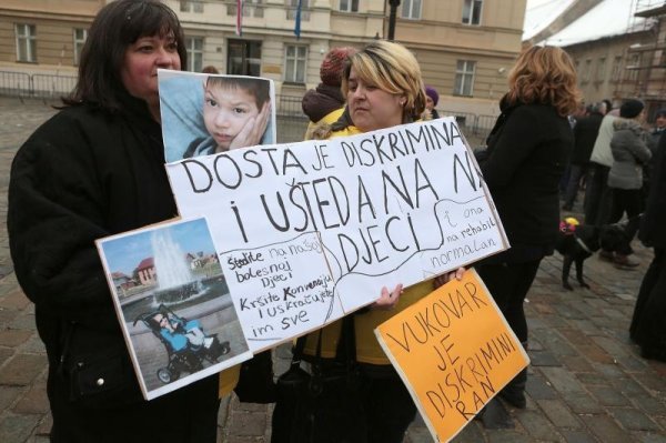 djeca s poteškoćama u razvoju prosvjed roditelja