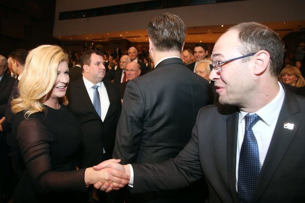 Kolinda Grabar Kitarović i Davor Ivo Stier