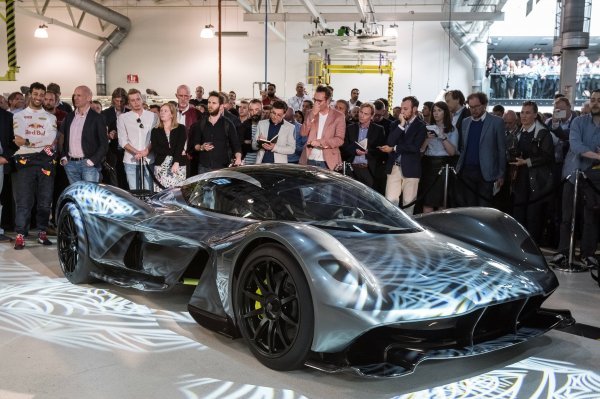 Aston Martin AM-RB 001