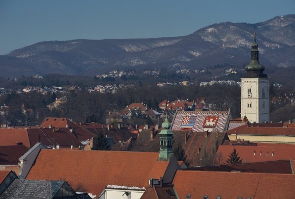 U Zagrebu se prodaje 6000 kuća
