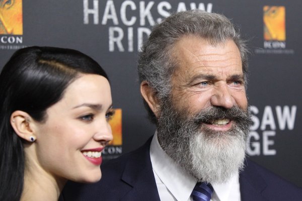 Mel Gibson i Rosalind Ross