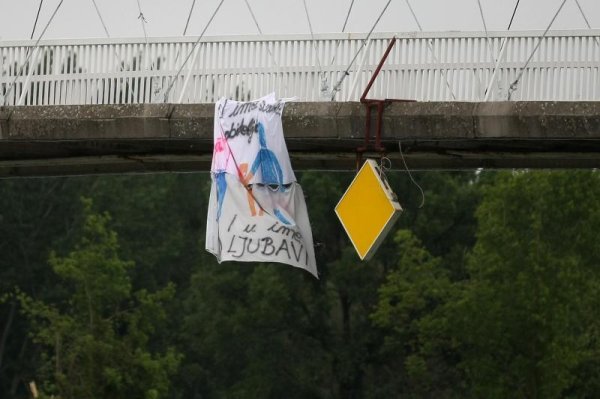 u ime svake obitelji i u ime ljubavi