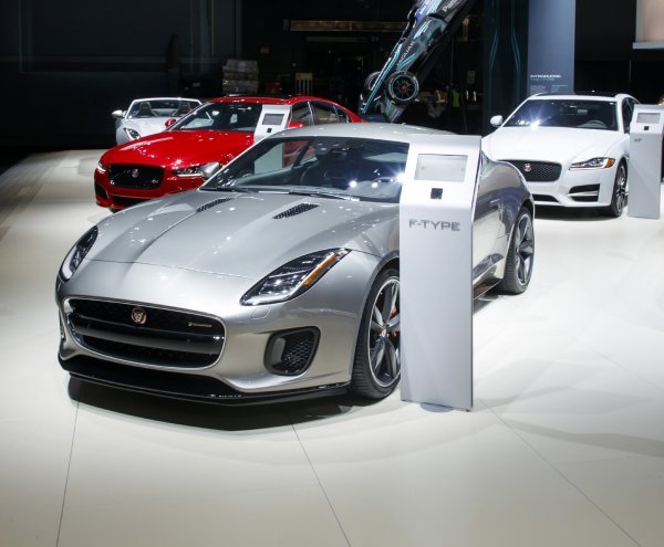 Jaguar F-Type na salonu automobila u New Yorku