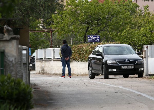 Ubojstvo u Brodarici, policija traga za ubojicom