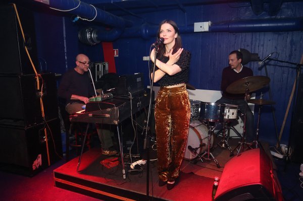 Vesna Pisarović promovirala novi album i spot