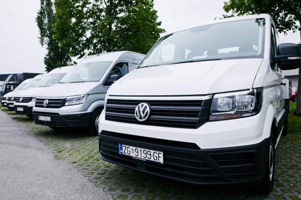 Njemački Volkswagen priznao je kako je u 11 milijuna dizelskih vozila instalirao softver koji je prikazivao lažne vrijednosti ispušnih plinova.