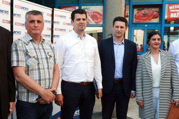 Miro Bulj, Ante Čikotić, Božo Petrov, Ivana Ninčević Lesandrić