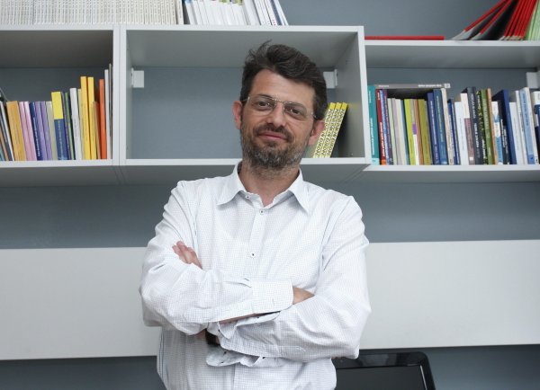 Profesor s Fakulteta političkih znanosti Goran Čular