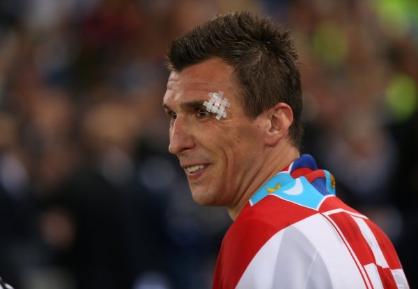 Mario Mandžukić s hrvatskom zastavom