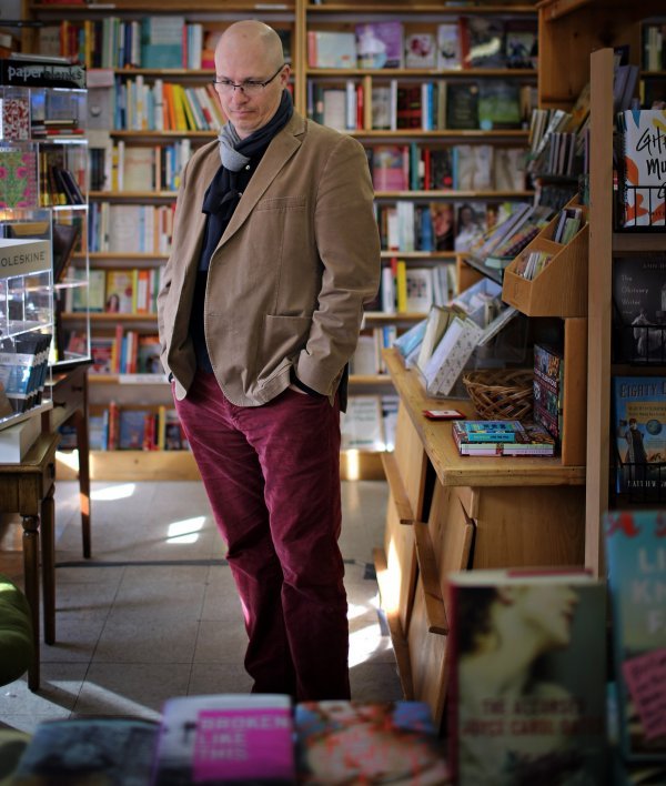 Aleksandar Hemon u dječjoj knjižari u Chicagu 