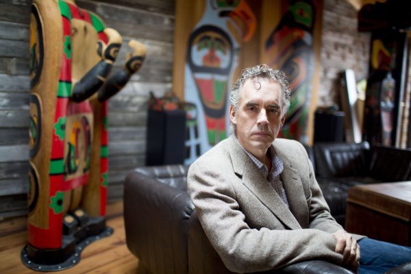 Jordan Peterson, profesor kliničke psihologije na Sveučilištu u Torontu, podigao je veliku prašinu oko novog zakona 