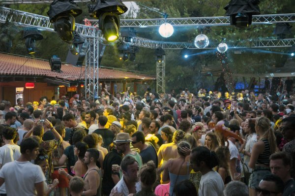 Klub na otvorenom Barbarella's Movement Croatia festival