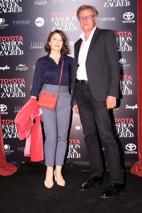 Bivši supružnici Sanja Vejnović i Goran Mećava zajedno su bili i prije desetak dana na jednom modnom događanju