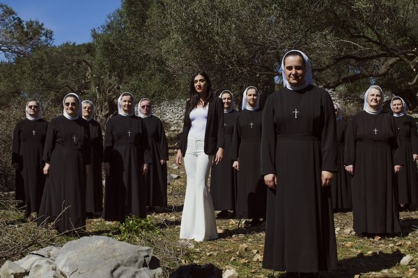 Ana Rucner snimanje spota na otoku Pagu