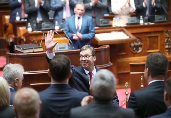 Aleksandar Vučić polaže prisegu za predsjednika Srbije