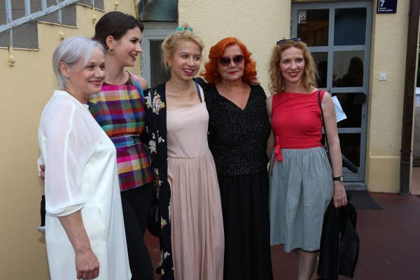 Ksenija Pajić, Ornela Vištica, Nina Erak