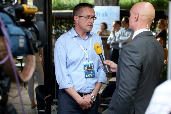 Čekanje rezultata drugog kruga lokalnih izbora u stožeru Anke Mrak Taritaš