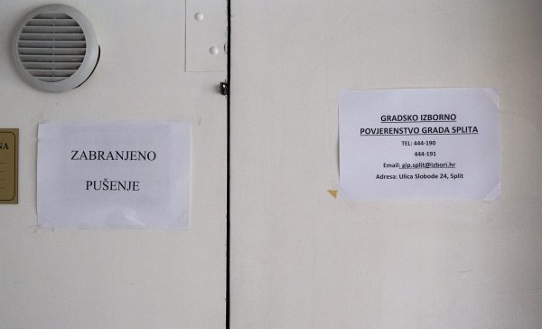 Nešto prije 11 sati komisija je napravila pauzu