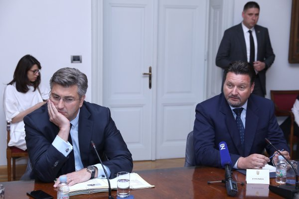 Premijer Plenković predstavlja ministre na saborskim odborima