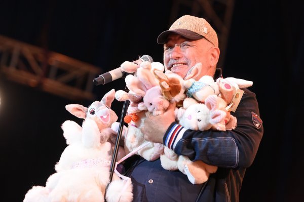 Čakovec: Koncert Balaševića na stadionu SRC Mladost