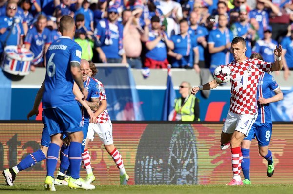 Island - Hrvatska (Ivan Perišić)