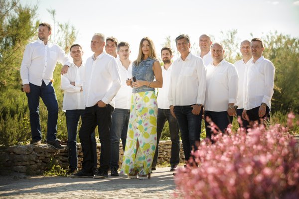 Ana Sasso i klapa Rišpet
