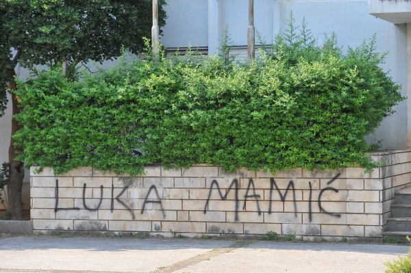 Grafiti protiv Luke Modrića u Zadru (8)