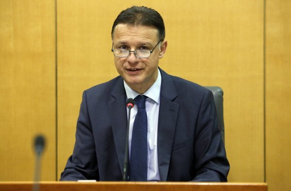 Predsjednik Sabora Gordan Jandroković nemušto je pokušao objasniti zašto će HDZ glasovati za promjenu naziva Trga maršala Tita
