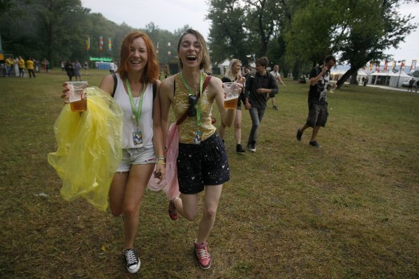 Kiša i blato na posljednjem danu INmusica