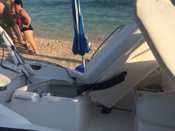 Gliser izletio na plažu kod Crikvenice