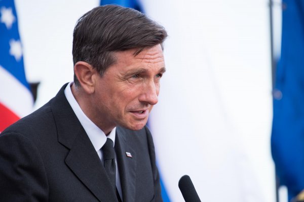 Slovenski predsjednik Pahor je kazao da su arbitražnom odlukom dvije strane pozvane da implementiraju pravorijek