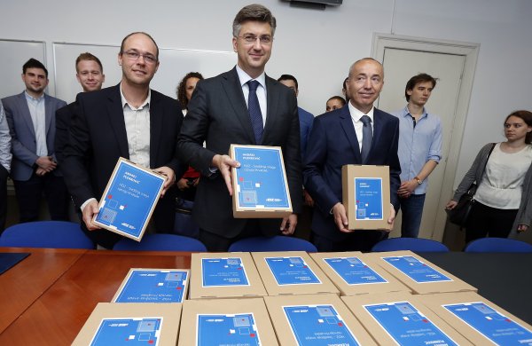 Plenković i najbliži suradnici Stier i Krstičević Cropix