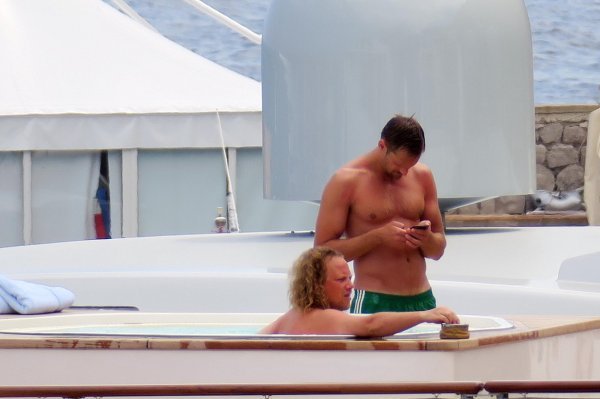 Glumac Alexander Skarsgard na odmoru (1)