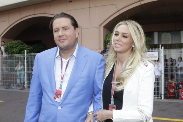 Petra Ecclestone i James Stunt