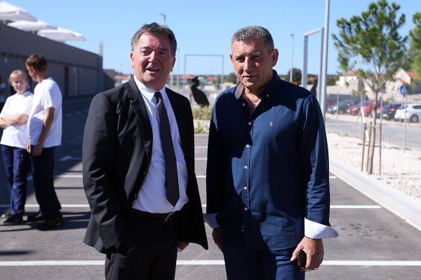 Predsjednik Uprave Adrisa Ante Vlahović i Ante Gotovina