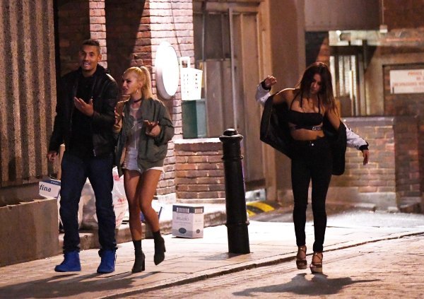 Nick Kyrgios, Chelsea Samways i Monique Belovukovic