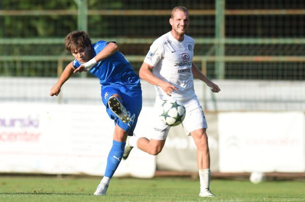 Dinamo - Slovacko ( Ante Ćorić)