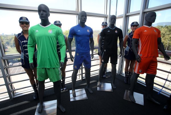 Dinamo predstavio nove Adidas dresove (7)