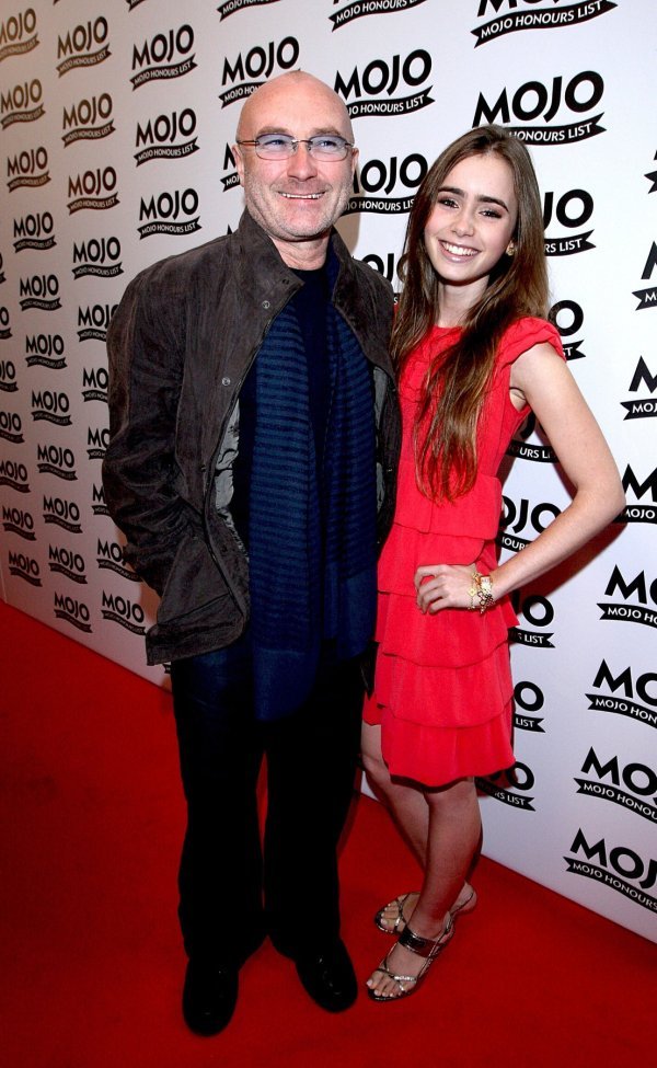 Lily i Phil Collins