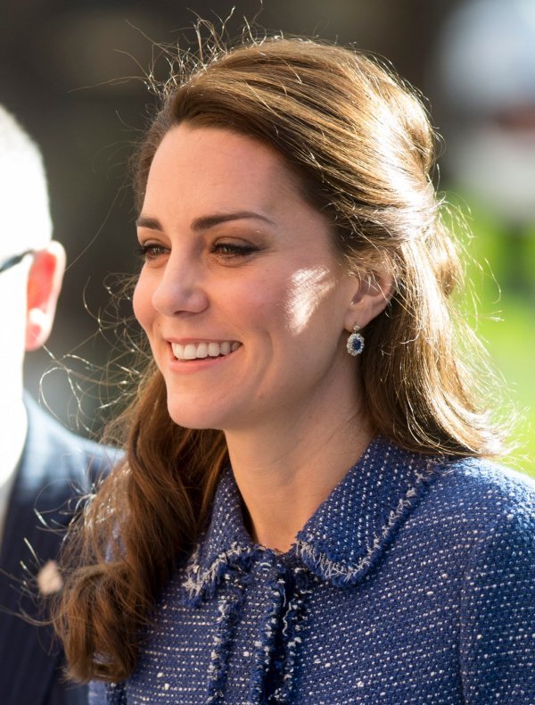 Skupocjene naušnice Kate Middleton često nosi u svečanim prigodama