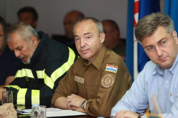 Damir Krstičević, Andrej Plenković