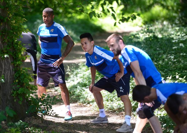 Marcos Guilherme (3)