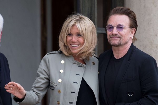 Brigitte Macron i Bono Vox