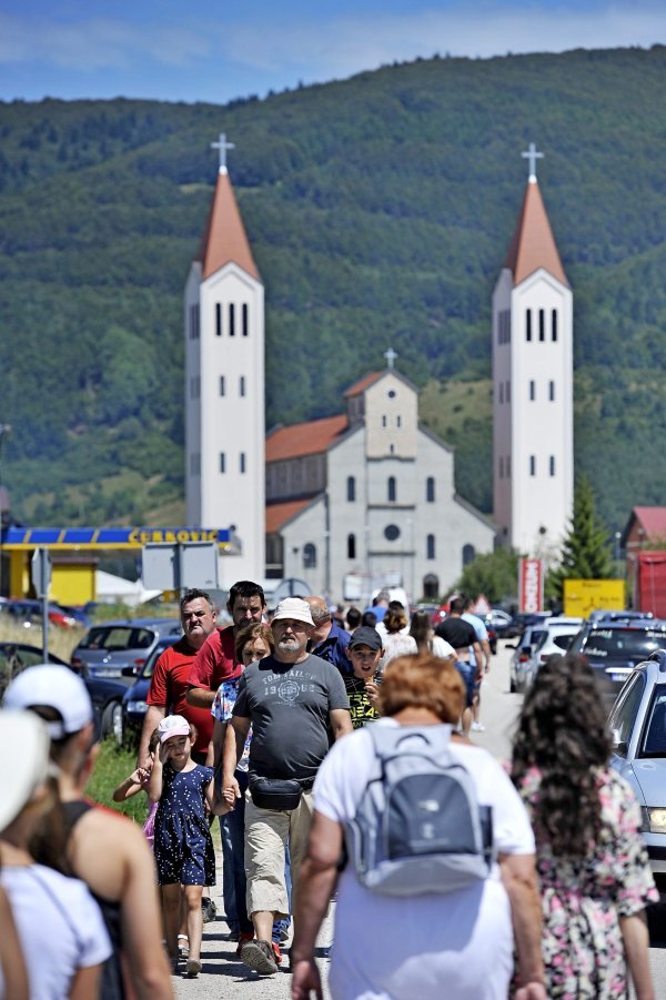 2325 Ivana okupilo se u Kupresu i oborilo Guinnessov rekord