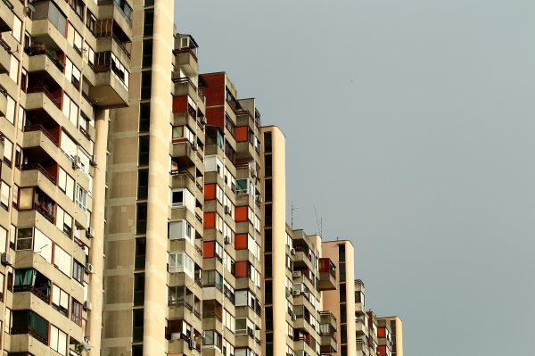 Višestambene zgrade u pravilu imaju jedan vodomjer pa nije lako provesti mjere štednje