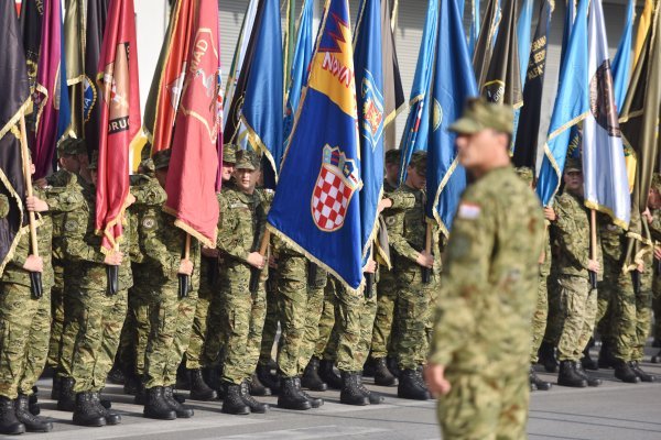 Knin: Generalna proba proslave Vojno-redarstvene akcije Oluja